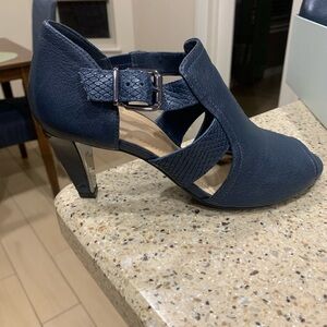 Women’s heels by Nurture